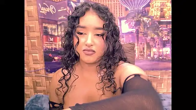 Snapshot of IndianAngel4u chatting on 05/29/26, 04:05 IndianAngel4u online show from 05/29/26, 04:05