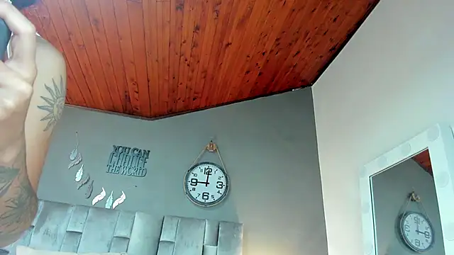 alaia-rogers online show from 01/30/25, 11:33