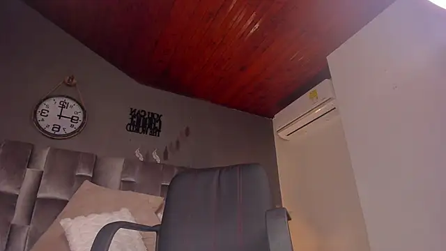 alaia-rogers online show from 03/13/25, 02:55