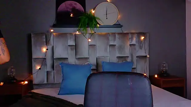 alaia-rogers online show from 09/12/25, 11:54