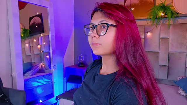 alaia-rogers online show from 10/13/25, 11:43