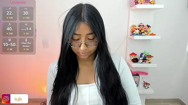 Snapshot of isa_bellaa0 chatting on 09/11/25, 04:51 isa bellaa0 online show from 09/11/25, 04:51