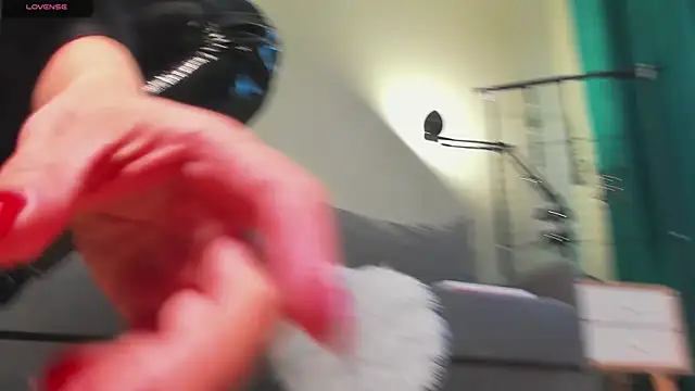 Snapshot of mistresslecter chatting on 04/15/26, 05:25 mistresslecter online show from 04/15/26, 05:25