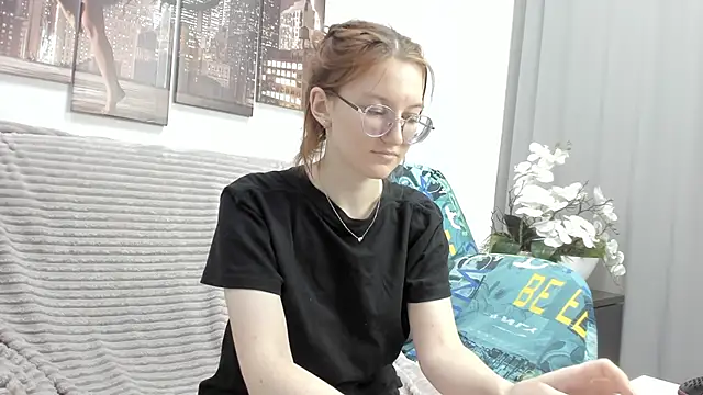 Snapshot of Fiery_mary chatting on 03/27/26, 06:41 Fiery mary online show from 03/27/26, 06:41