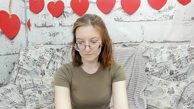 Snapshot of Fiery_mary chatting on 04/25/26, 08:28 Fiery mary online show from 04/25/26, 08:28