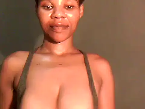 Snapshot of MAZINGDIVA1994 chatting on 01/05/25, 04:16 MAZINGDIVA1994 online show from 01/05/25, 04:16