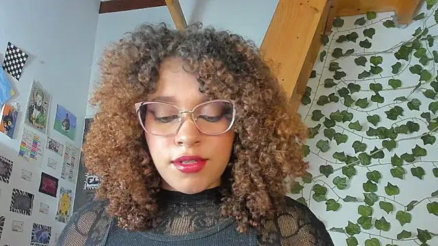 Ada gales  online show from 12/05/24, 02:53