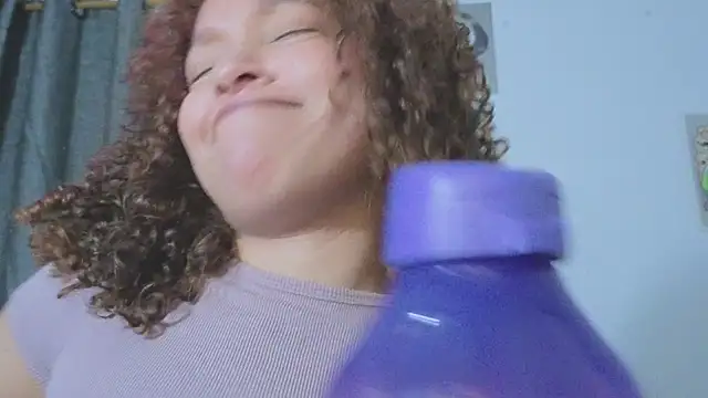 Ada gales  online show from 02/08/26, 03:54