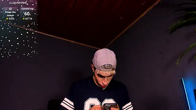 Angel Snowhotxxx online show from 01/11/26, 10:48