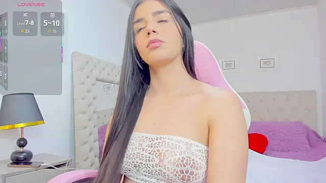 carlaperez  online show from 12/16/25, 02:16