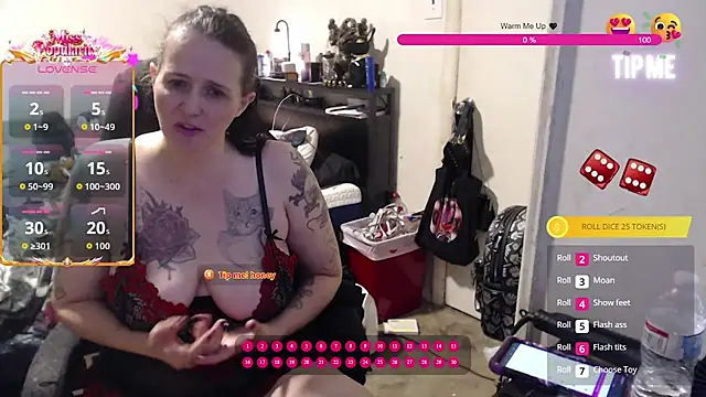 Snapshot of Demonicmiss chatting on 06/21/26, 10:18 Demonicmiss online show from 06/21/26, 10:18