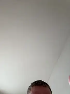 Snapshot of wright87 chatting on 04/10/26, 04:12 wright87 online show from 04/10/26, 04:12