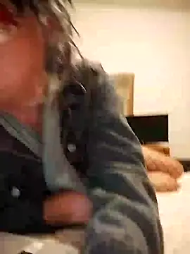 Snapshot of MATTIS11 chatting on 12/06/24, 08:40 MATTIS11 online show from 12/06/24, 08:40