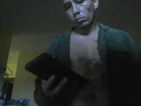 Bstokes671 online show from 04/12/26, 07:57