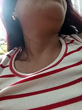 Snapshot of ZUCAAT chatting on 01/16/25, 02:30 ZUCAAT online show from 01/16/25, 02:30