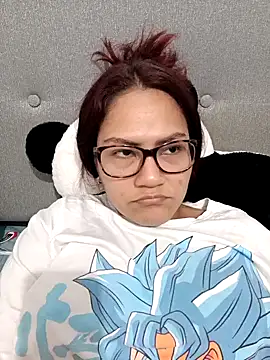 Snapshot of ZUCAAT chatting on 01/17/25, 05:00 ZUCAAT online show from 01/17/25, 05:00