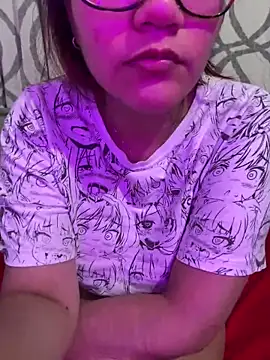 Snapshot of ZUCAAT chatting on 02/23/25, 04:39 ZUCAAT online show from 02/23/25, 04:39