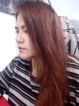 Snapshot of ZUCAAT chatting on 12/04/25, 04:22 ZUCAAT online show from 12/04/25, 04:22