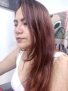 Snapshot of ZUCAAT chatting on 12/15/25, 03:55 ZUCAAT online show from 12/15/25, 03:55