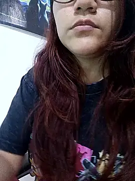 Snapshot of ZUCAAT chatting on 01/14/26, 03:45 ZUCAAT online show from 01/14/26, 03:45