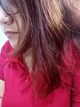 Snapshot of ZUCAAT chatting on 01/17/26, 04:28 ZUCAAT online show from 01/17/26, 04:28