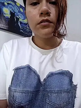 Snapshot of ZUCAAT chatting on 02/18/26, 04:08 ZUCAAT online show from 02/18/26, 04:08