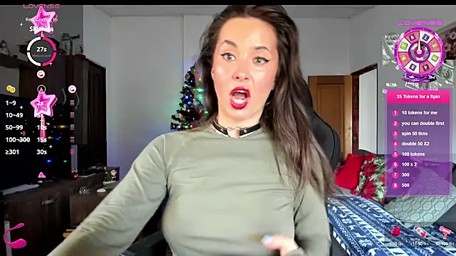 Snapshot of PlayfulGoddess chatting on 01/21/25, 12:29 PlayfulGoddess online show from 01/21/25, 12:29