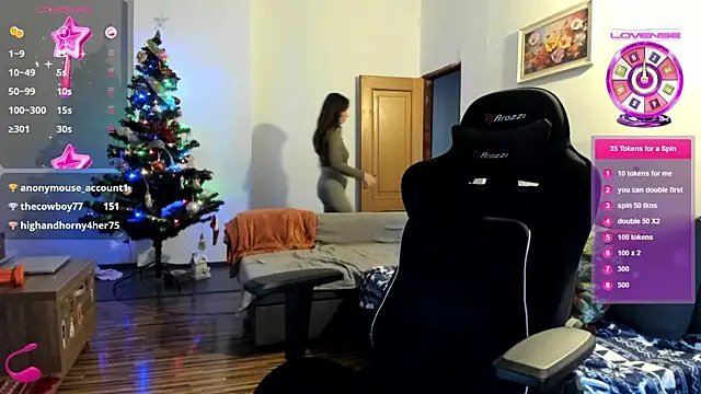 Snapshot of PlayfulGoddess chatting on 01/23/25, 03:01 PlayfulGoddess online show from 01/23/25, 03:01