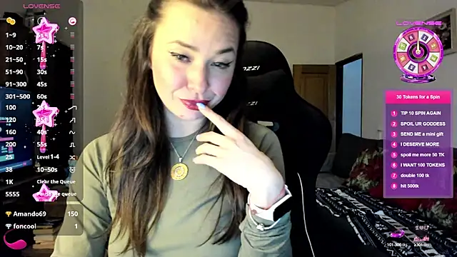 Snapshot of PlayfulGoddess chatting on 02/03/25, 03:17 PlayfulGoddess online show from 02/03/25, 03:17