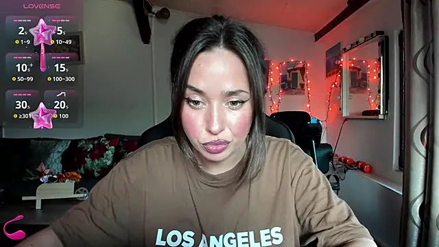 Snapshot of PlayfulGoddess chatting on 10/22/25, 01:22 PlayfulGoddess online show from 10/22/25, 01:22