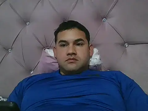 Snapshot of Maximil56 chatting on 07/17/26, 04:56 Maximil56 online show from 07/17/26, 04:56
