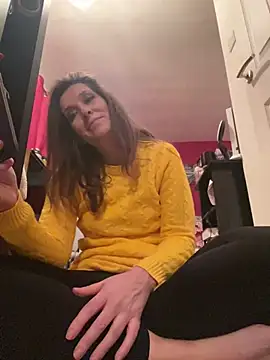 Lwhite1 online show from 01/12/25, 12:28