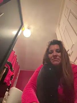 Lwhite1 online show from 01/25/25, 12:27