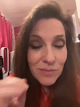 Lwhite1 online show from 03/21/25, 12:40