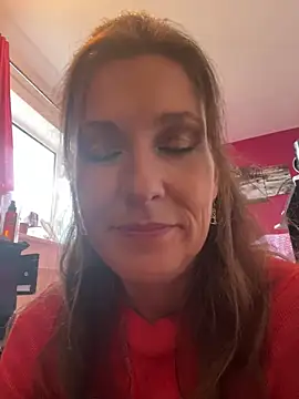 Lwhite1 online show from 09/17/25, 03:35