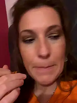 Lwhite1 online show from 10/14/25, 11:49