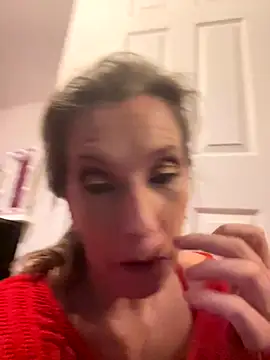 Lwhite1 online show from 10/30/25, 04:41