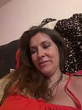 Snapshot of Lwhite1 chatting on 06/03/26, 11:21 Lwhite1 online show from 06/03/26, 11:21