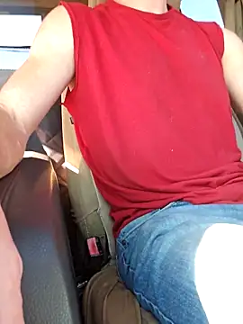 Snapshot of REDHAMMER_ chatting on 10/15/25, 08:20 REDHAMMER  online show from 10/15/25, 08:20