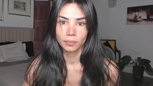 AnaHenao online show from 01/09/26, 02:20