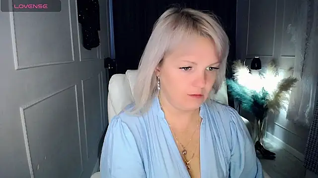 Juarnea online show from 03/30/26, 10:38