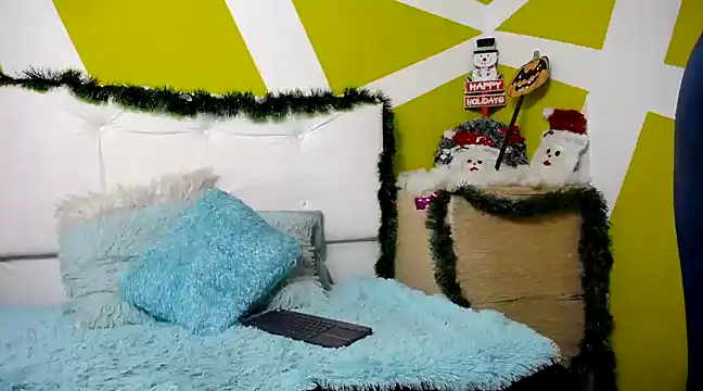 merlinaadams  online show from 12/28/24, 04:30