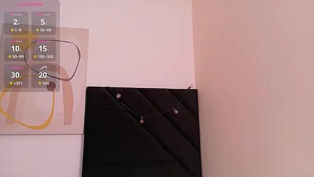 Snapshot of littleebonny chatting on 06/29/26, 12:49 littleebonny online show from 06/29/26, 12:49