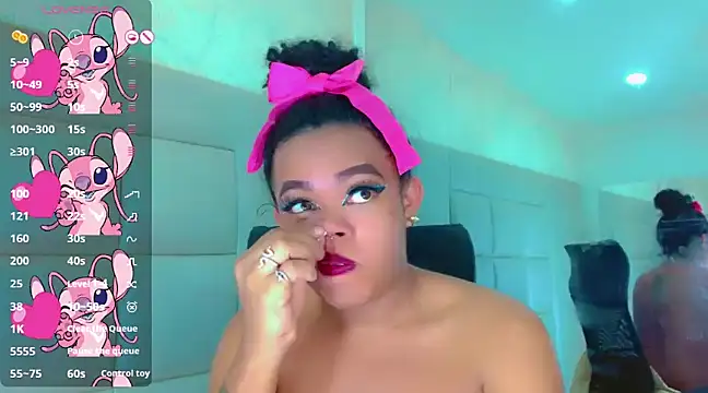 KayleighDreams  online show from 02/25/25, 03:38