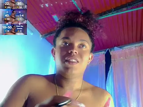 KayleighDreams  online show from 09/25/25, 04:16