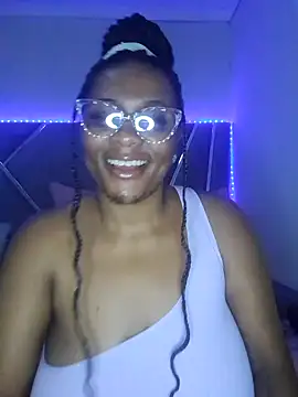 Snapshot of CocoBootyyy chatting on 02/20/25, 10:37 CocoBootyyy online show from 02/20/25, 10:37