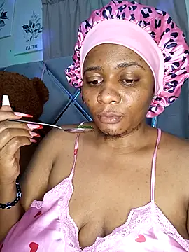 Snapshot of CocoBootyyy chatting on 11/13/25, 05:45 CocoBootyyy online show from 11/13/25, 05:45