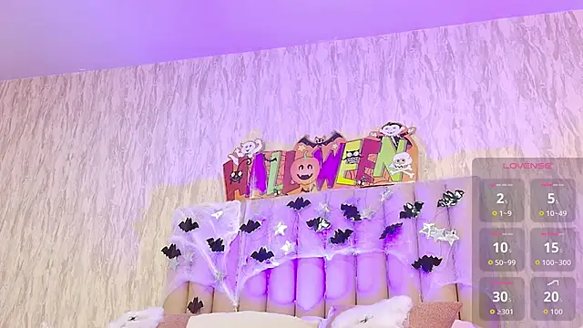 emily parkerr online show from 10/08/25, 08:39