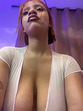 Snapshot of Charlotee_ chatting on 01/23/25, 10:01 Charlotee  online show from 01/23/25, 10:01