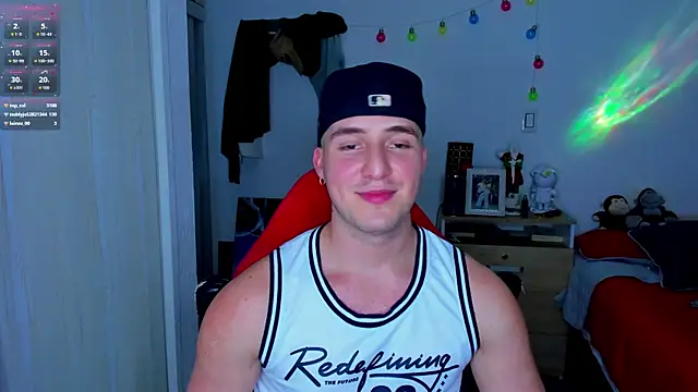 liam oficial02 online show from 12/12/24, 06:57